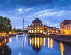 德国杯赛程吃紧，尼斯关键时刻内部沟通，气氛紧张，轮换策略成焦点