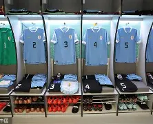 集结日门兴格拉德巴赫更衣室发声:德国杯节点到来,更衣室稳定,阵容厚度经受考验 集结日门兴格拉德巴赫更衣室发声:德国杯节点到来,更衣室稳定,阵容厚度经受考验