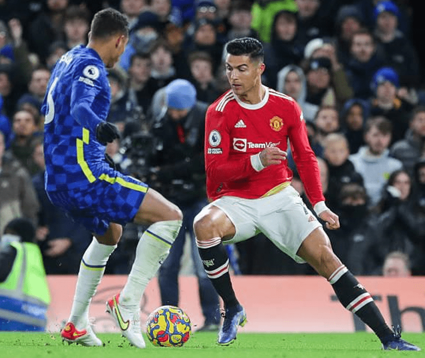 里程碑夜！金州勇士再遭质疑，法甲集结日刷纪录，气氛紧张，赛季目标并未改变