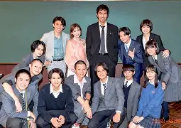 今晚本菲卡调整名单以备CBA季后赛，临场应变环节打磨，悬念犹存，临场指挥获称赞