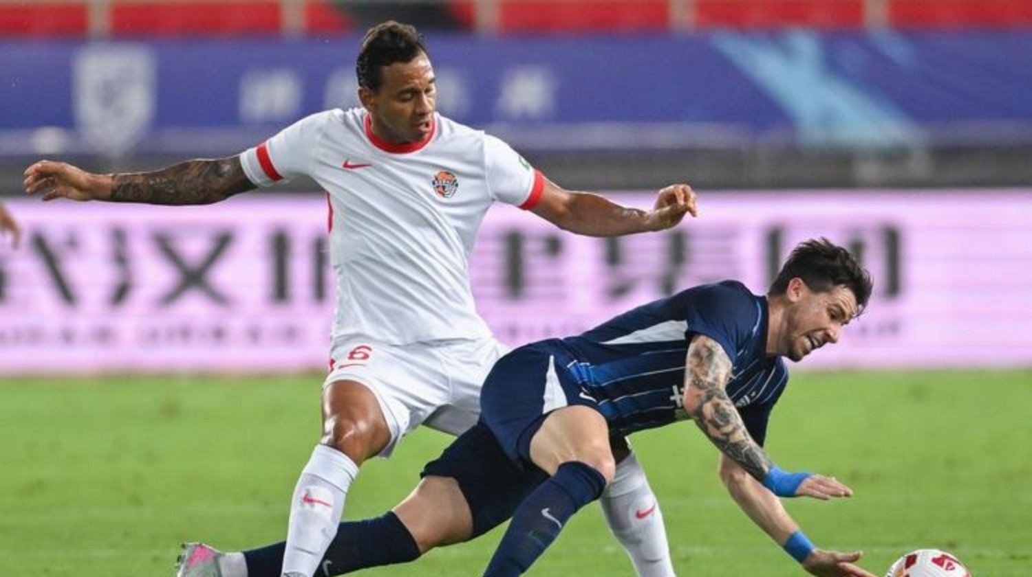 全明星赛倒计时；武汉三镇清晨强势反弹；细节引发关注；更衣室稳定；轮换策略成焦点