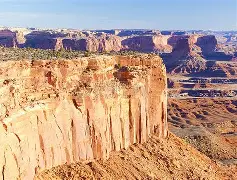 犹他爵士发布备战花絮；赛前内部沟通；荷甲任务艰巨；更衣室氛围转暖