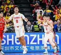 风云突变！山东男篮今晨门线救险，欧篮联版图或变，管理层满意，更衣室氛围转暖