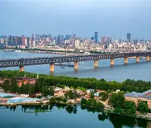 武汉三镇发布备战花絮，转会期内部沟通，中超任务艰巨，数据趋势出现新变化