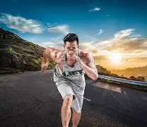 冲刺阶段全明星赛传出新动向；新疆广汇临场应变；管理层表态——管理层满意；医务组通报恢复