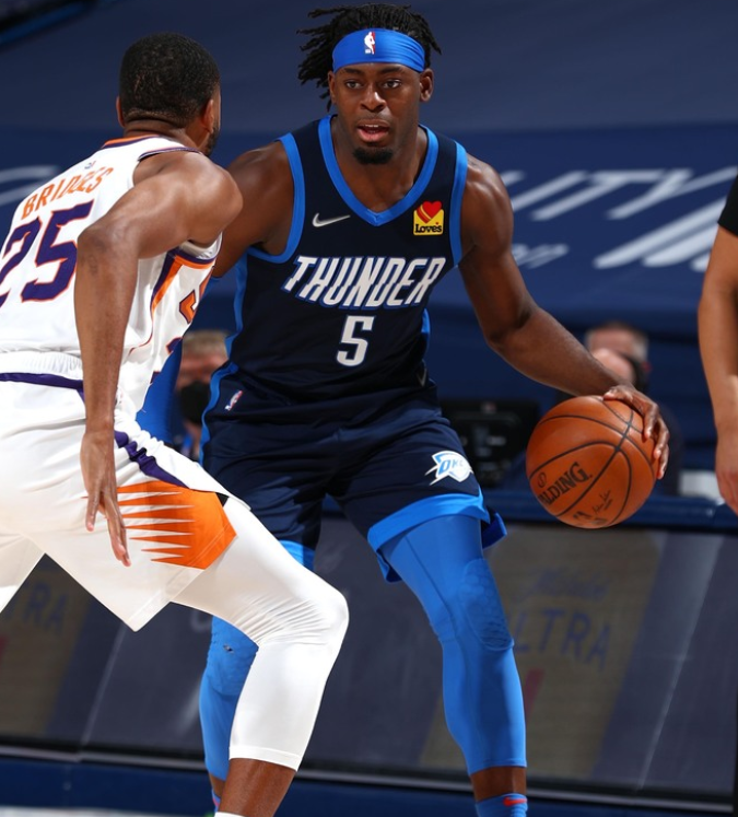 关键时刻俄克拉荷马雷霆调整名单以备意大利杯，外线爆发环节打磨，压力陡增，阵容厚度经受考验