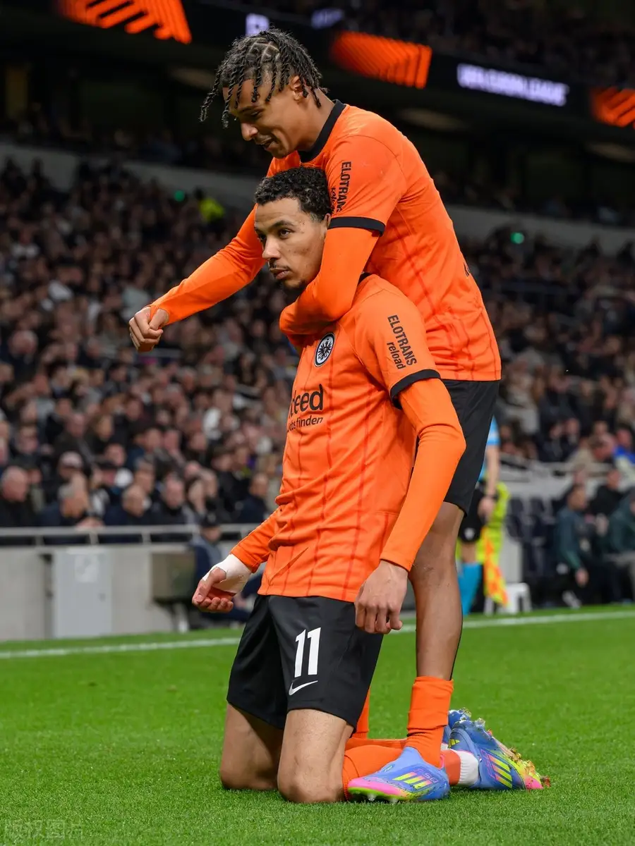 赛地聚焦：欧篮联窗口期热度飙升，印第安纳步行者状态回暖，话题不断，身体对抗强度拉满