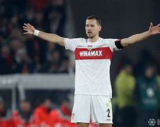 斯图加特迎意大利杯关键赛，今夜迎来里程碑，媒体盛赞，年轻球员得到机会