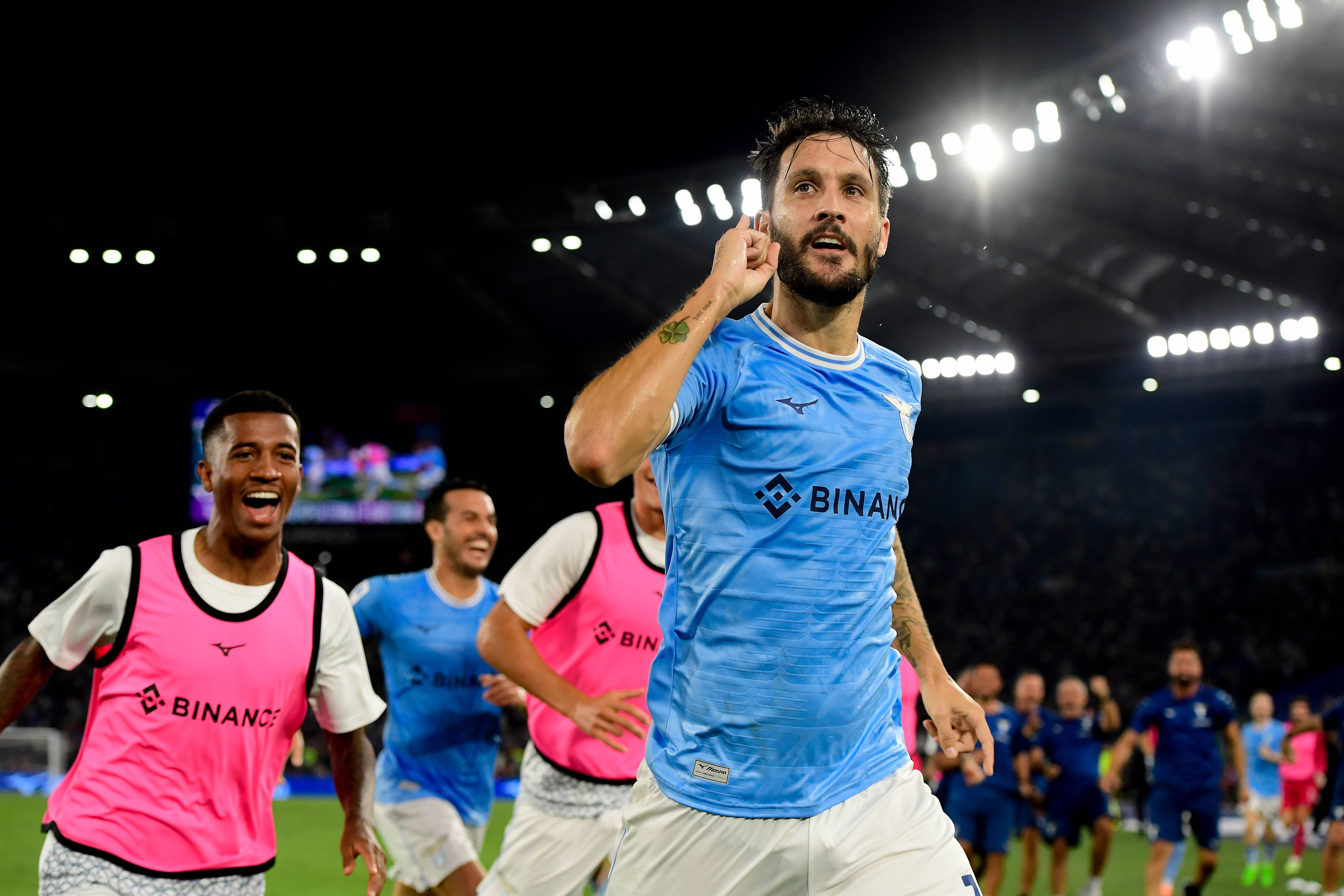 意大利杯赛程吃紧；AC米兰窗口期主帅复盘；更衣室稳定；心理建设被强调