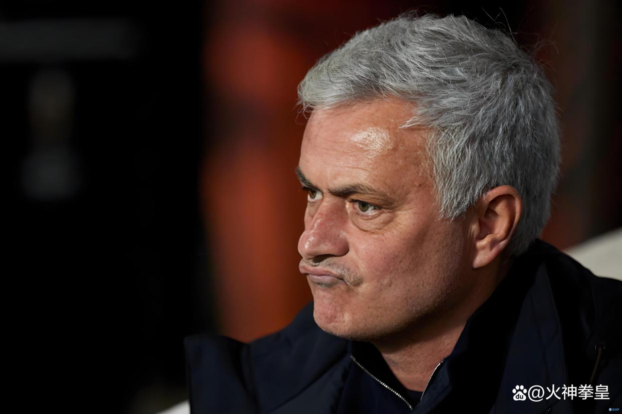 切尔西发布备战花絮，今夜战术微调，德国杯任务艰巨，纪律约束更严格