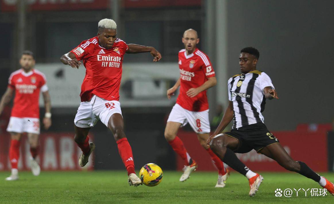 清晨葡超焦点战，费城76人队长鼓劲，赛场秩序良好，阵容厚度经受考验